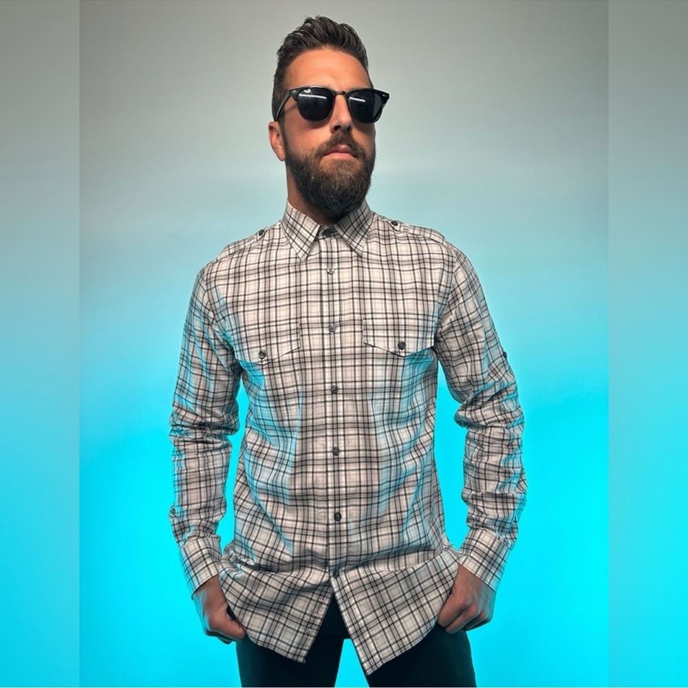 EXPRESS / Black Gray White Plaid Button Down / Medium / Preppy Modern Hipster